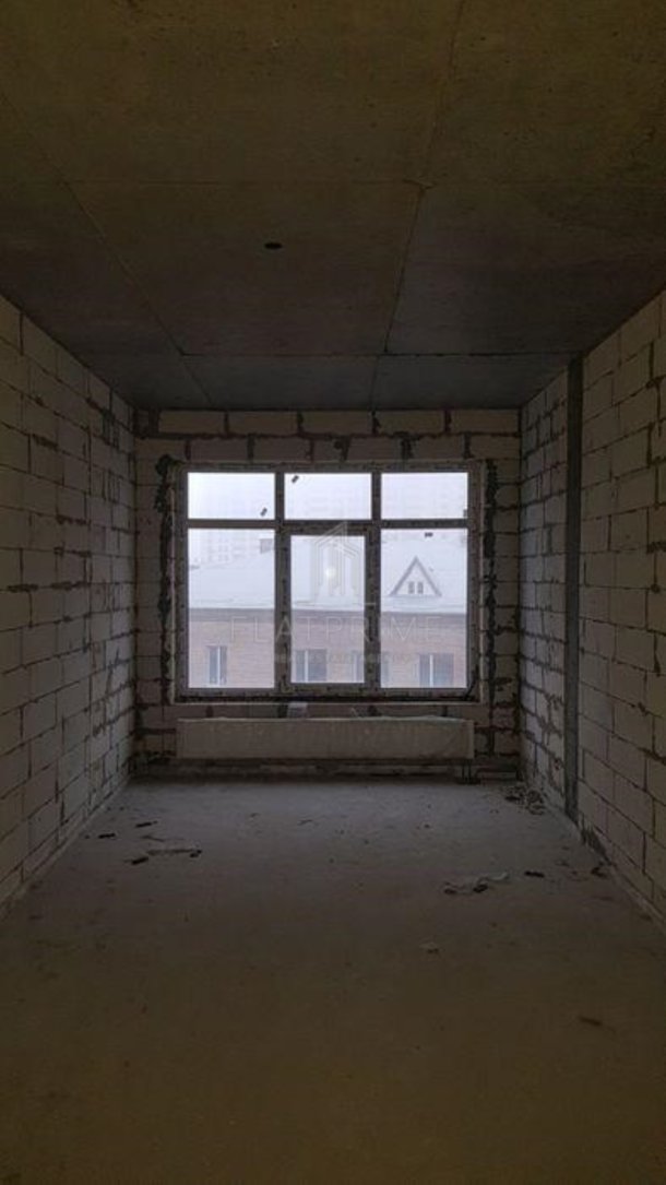 Коновальца, 36е